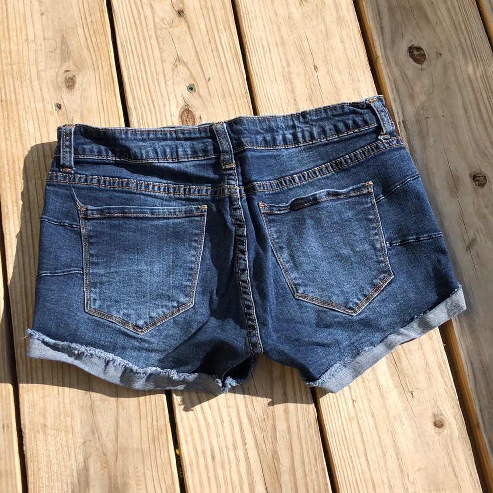 Mid Rise Shorts - Picture 2 of 2